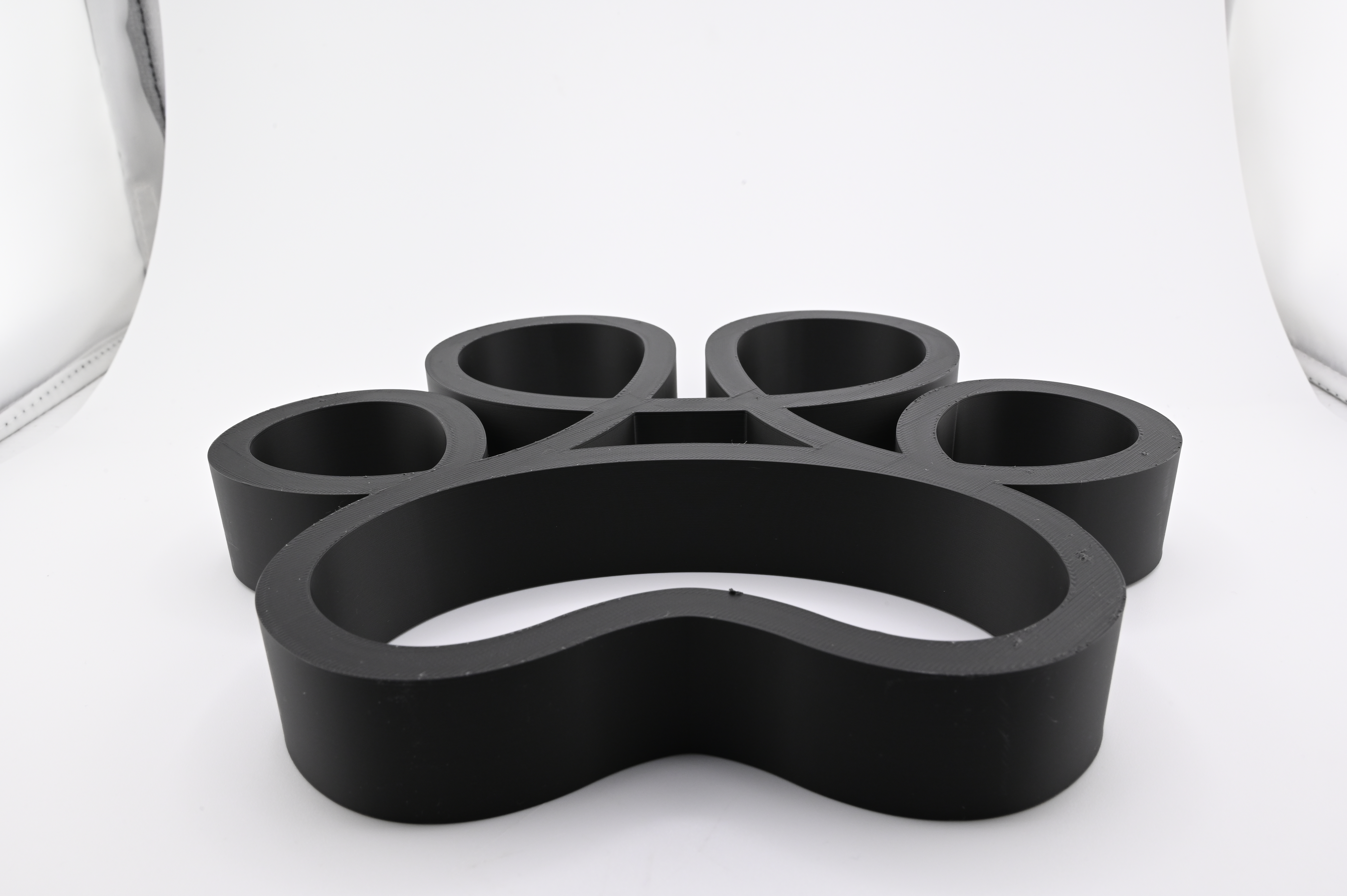 Curly Cat Paw — flat