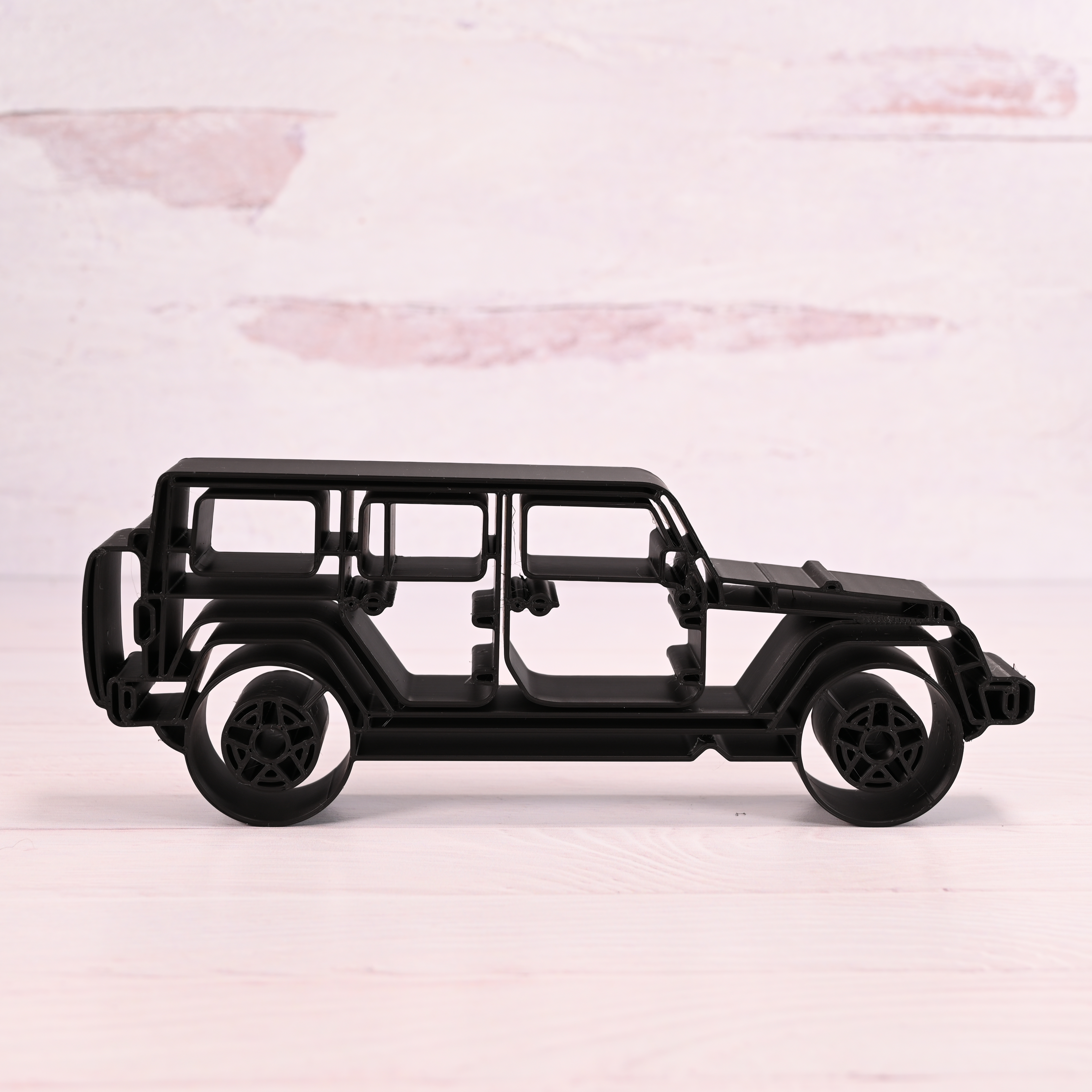 Jeep Wrangler 4 Door Side View — extra 1