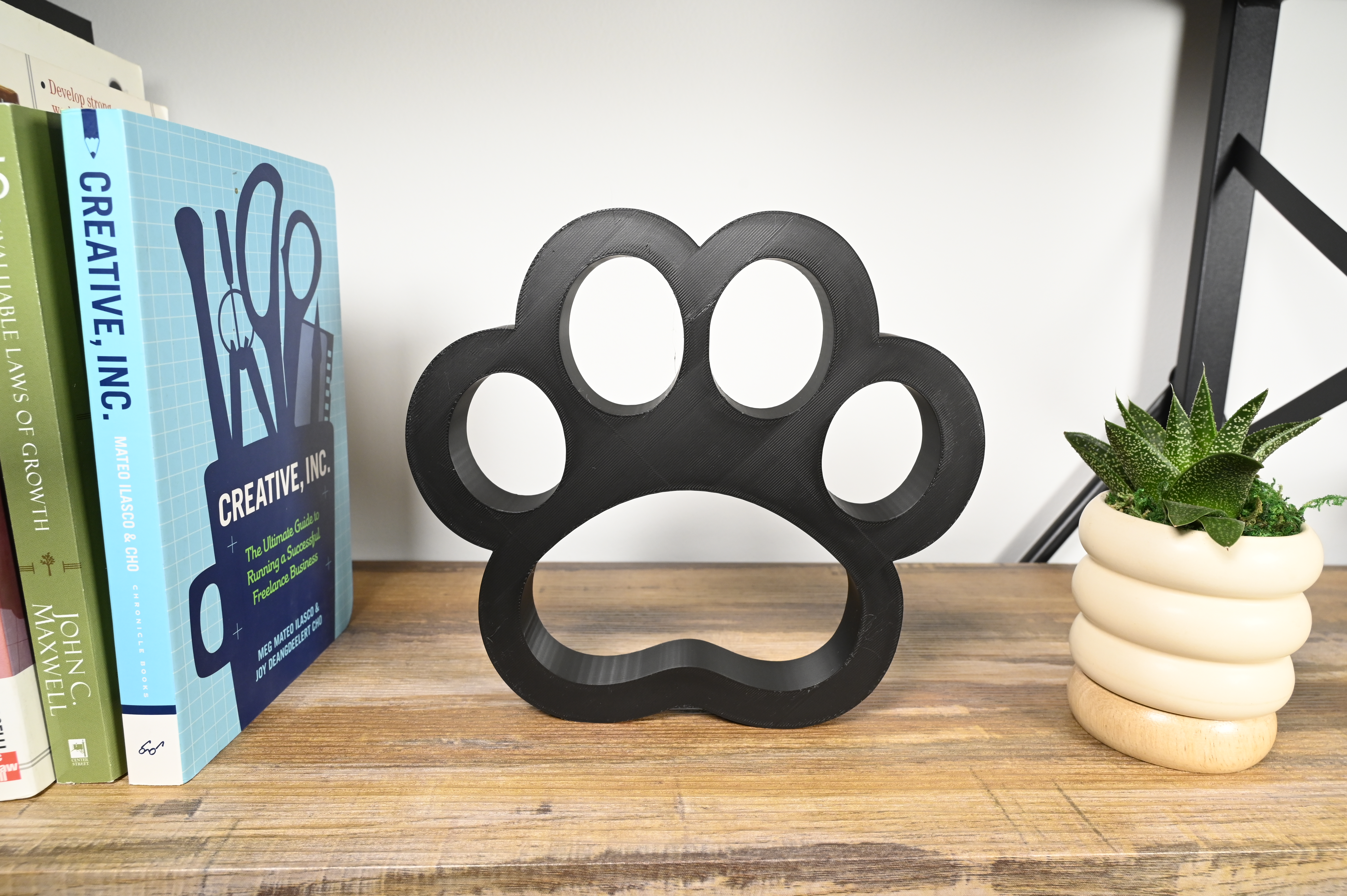 Bold Kitty Paw — extra 1
